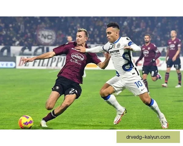 都灵：攻防平衡助球队重回胜利轨道，状态回暖值得关注