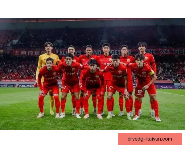 中超原声回顾：球队表现稳健，赛季竞争日益激烈