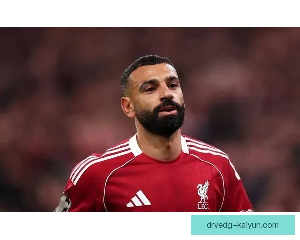 萨拉赫与利物浦三叉戟组合状态回暖，表现备受关注