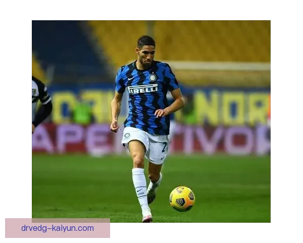 阿什拉夫转会费总和达1.2亿欧元，成近年边卫市场标王